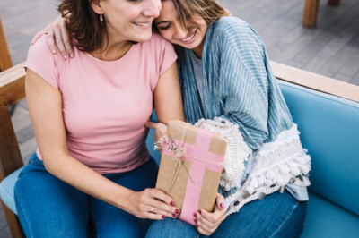 Top Gen-Z Gift Picks for Mother's Day